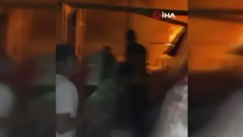 İsrail Refah’ta çadır kampı vurdu: 40 ölü