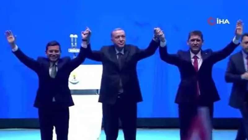 Erdoğan: CHP Meydan Muharebesi yaşanıyor