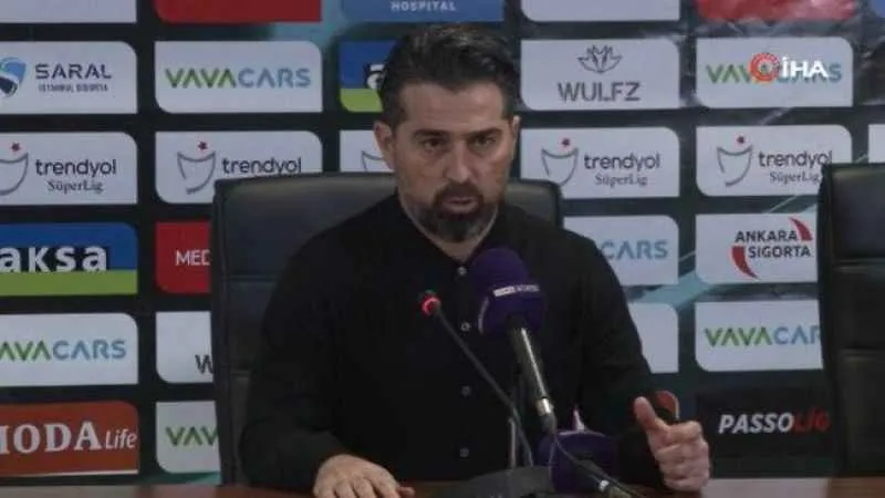 İlhan Palut: Trabzonspor maçının rahatlığı vardı
