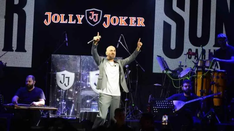 Bursa'da Soner Sarıkabadayı rüzgarı esti