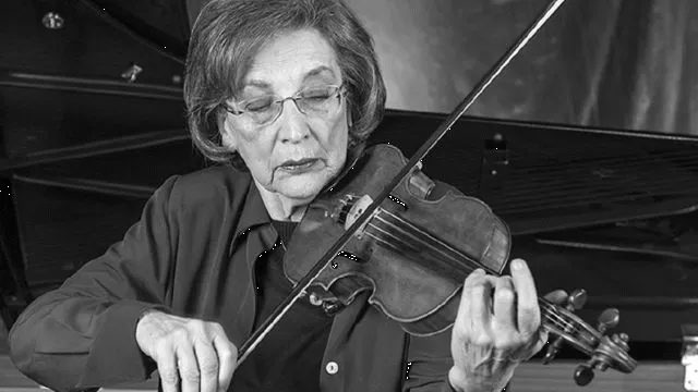 Emekli Cumhurbaşkanlığı Senfoni Orkestrası solist sanatçısı Suna Kan son yolculuğuna uğurlandı