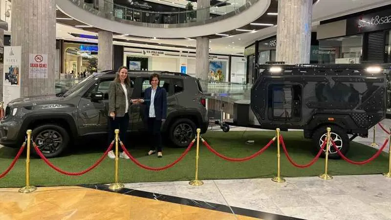 Sur Yapı Marka AVM’nin otomobil ve karavan kampanyasında mutlu son