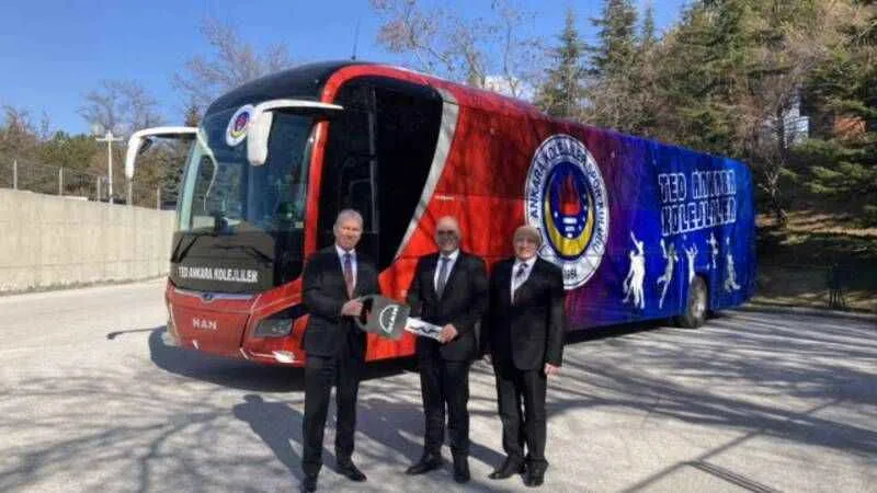 TED Ankara Koleji’nin tercihi MAN’ın ödülü otobüsü Lion’s Coach oldu 