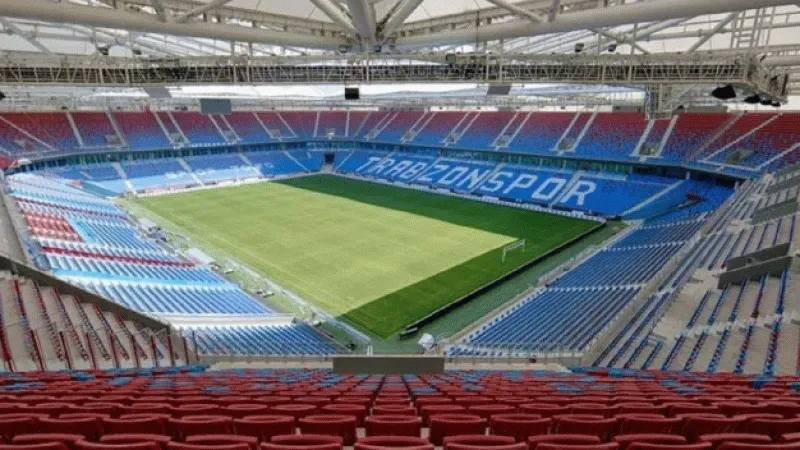 Trabzonspor'un yeni teknik direktörü kim?