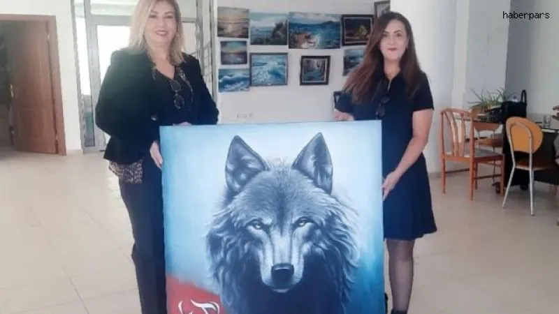 Türk Ressam Muhteşem Bir Bozkurt Yaptı.