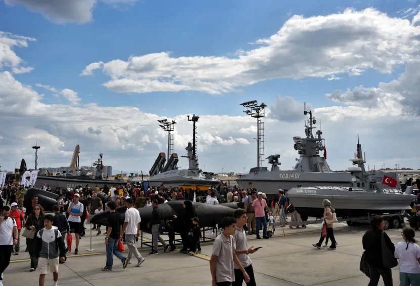 Türkiye'nin insansız deniz araçları Teknofest'te
