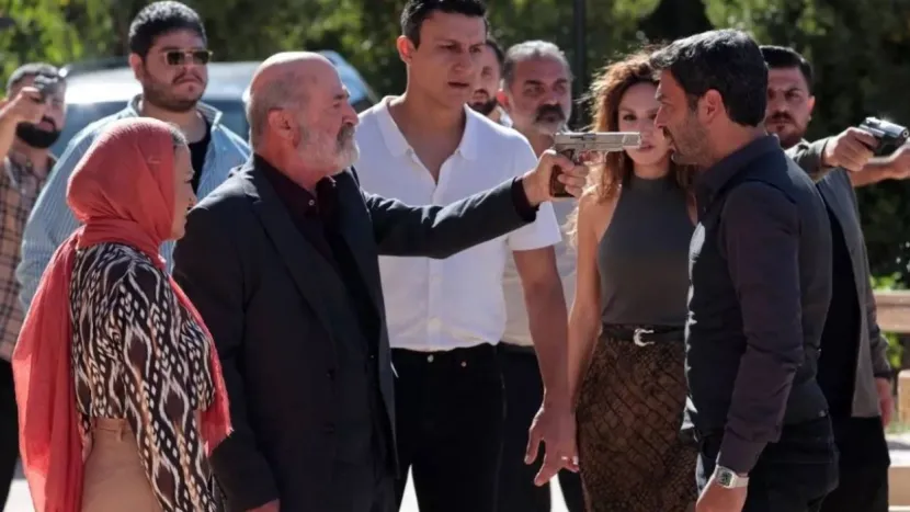 Uzak Şehir tekrarı ne zaman hangi gün saat kaçta oyuncu kadrosu? Uzak Şehir son bölüm tekrarı izle Kanal D – Youtube