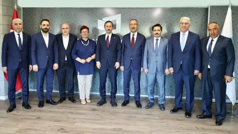 İletişim Başkanı Altun’dan Basın İlan Kurumu’na ziyaret