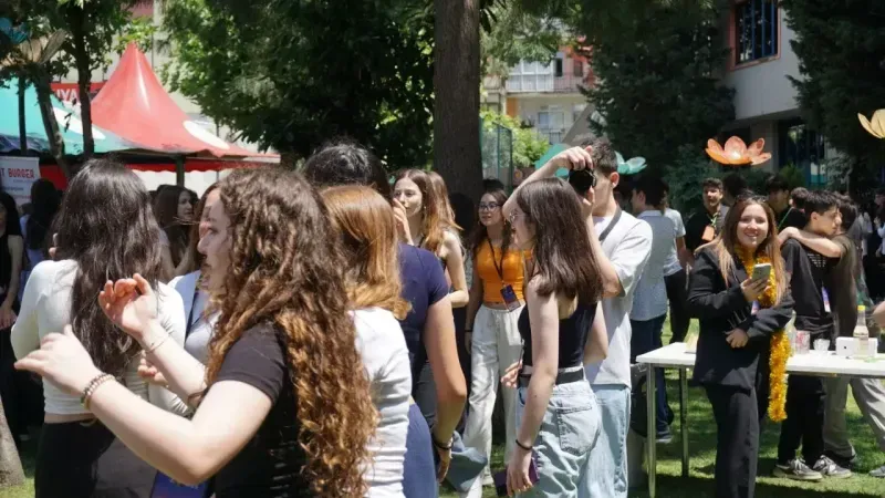 Genç Girişimciler Üsküdar’da Buluştu