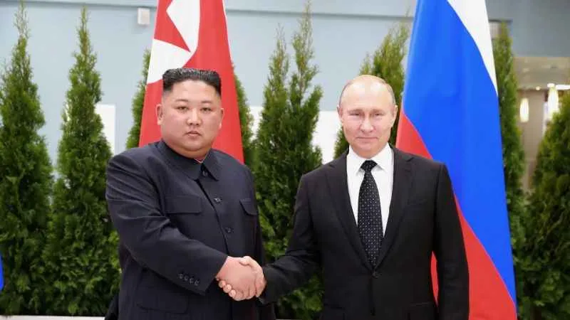 Putin, Kim'in Kuzey Kore'ye davetini kabul etti