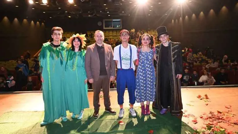 Çocuklara tiyatro ile çevre bilinci aşılanıyor