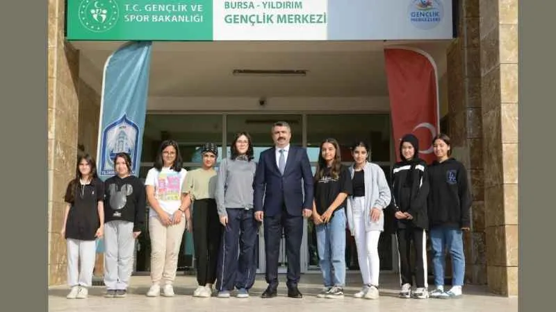 Yıldırım'ın gençlerine bir kütüphane daha