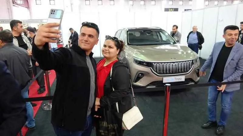 Yerli otomobil Togg Yozgat’ta da büyük ilgi gördü