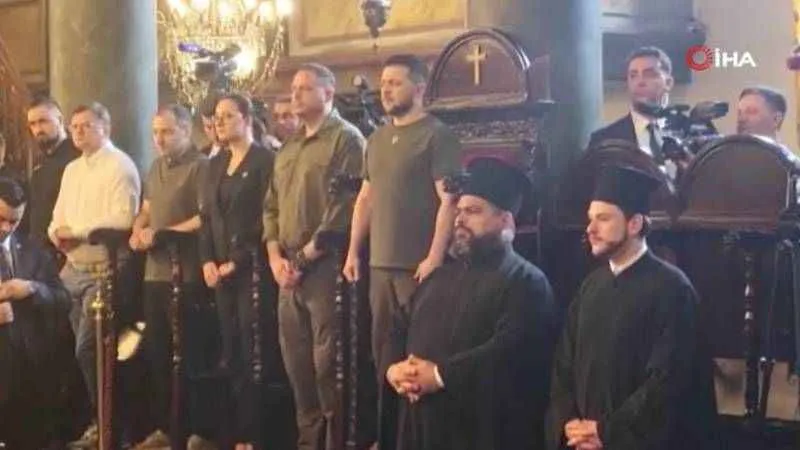 Zelenskiy, Fener Rum Patriği Bartholomeos’u ziyaret etti